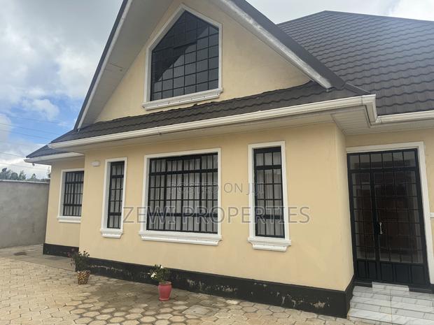 4bdrm Bungalow in Kibiku for sale - main view