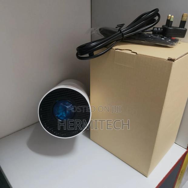 Wireless Screen Projector With Wifi and Bluetooth Hdmi Usb Sd Slots - thumbnail 2