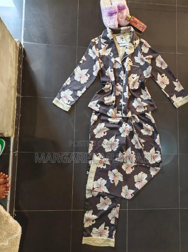 Carolyn Donnelly Travel/Lounge Set