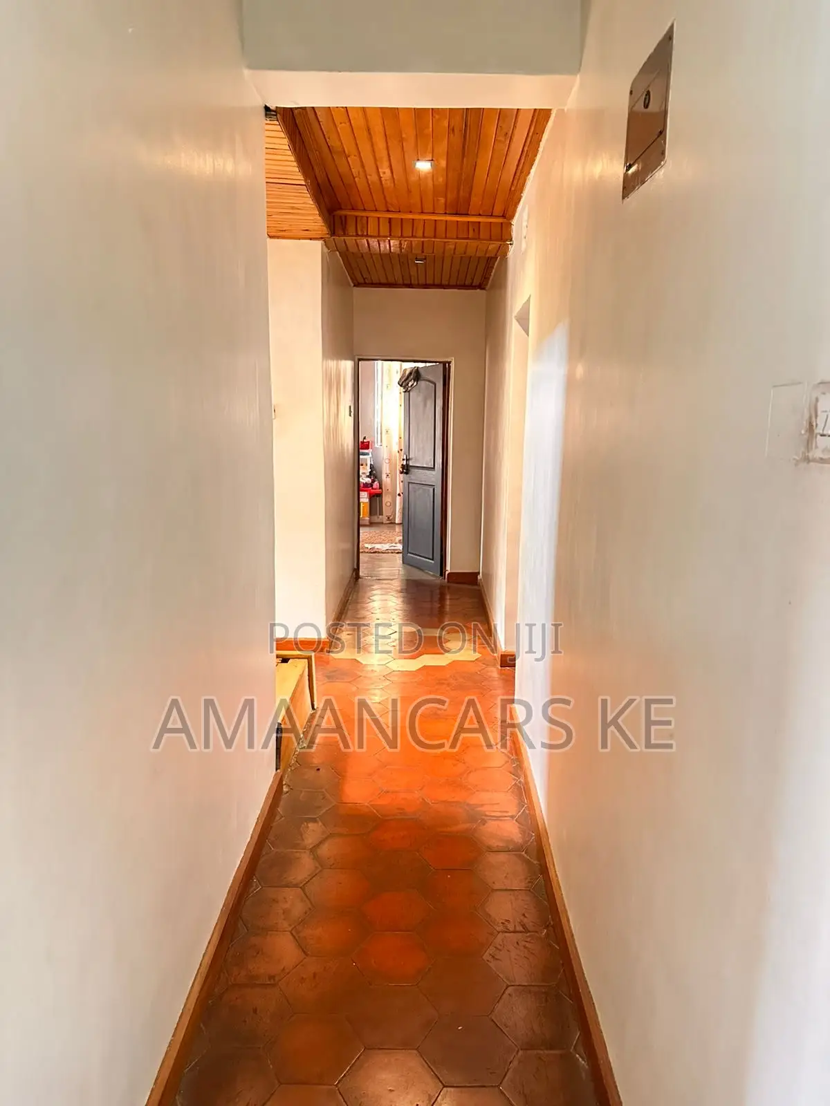 5bdrm Maisonette in Section 58 for sale