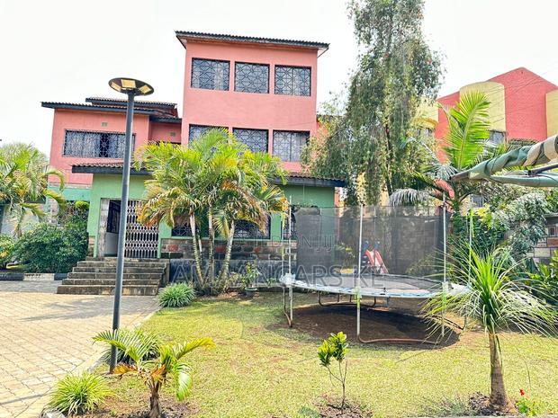 5bdrm Maisonette in Section 58 for sale - thumbnail 2