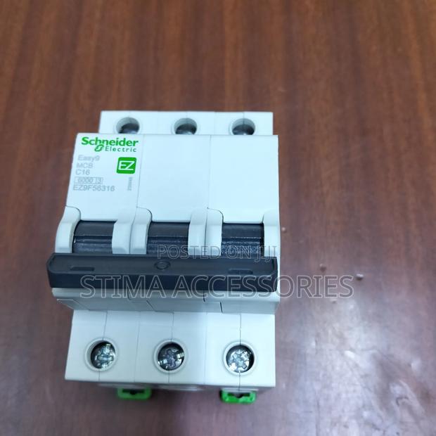 MCB Breaker Schneider