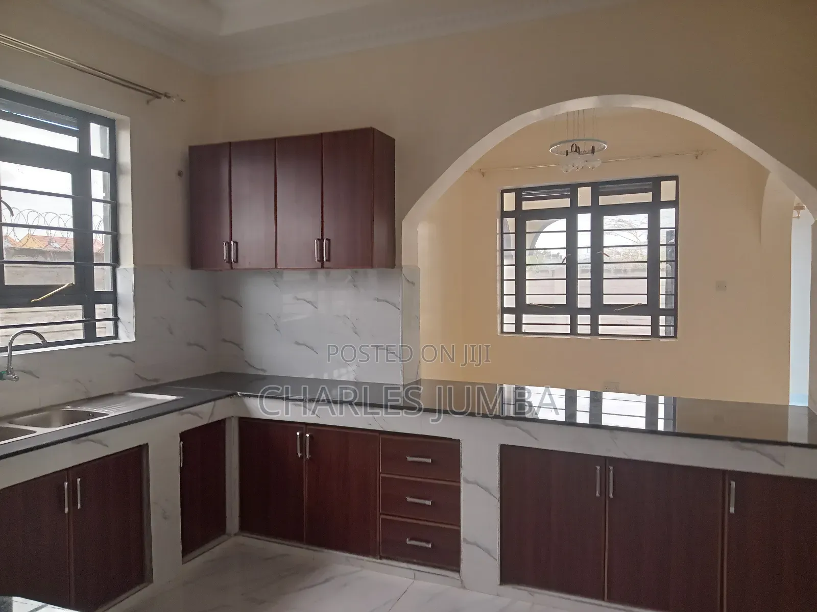 3bdrm Bungalow in Kitengela for sale