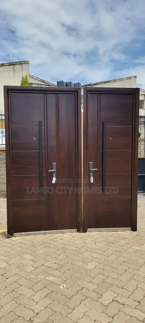 Brown Woodlook Steel Door 2100mm Height