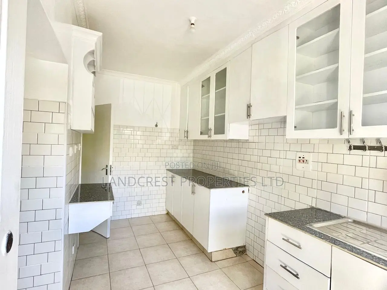 4bdrm Maisonette in Parklands/Highridge for rent