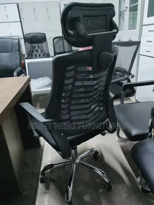 Office Furniture :Office Headrest Chair With Armrest