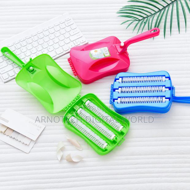 Carpet Cleaning Brush Multifunctional Hand Double Roller - thumbnail 4
