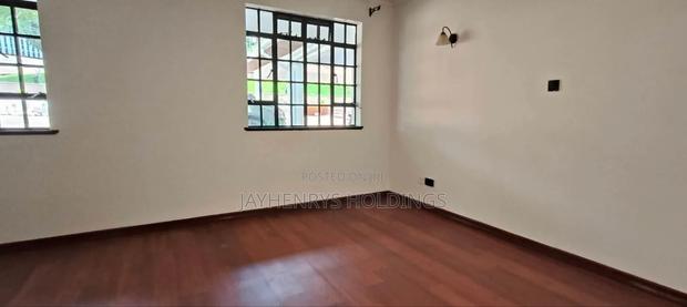 5bdrm Villa in Ridgeways for rent - thumbnail 12