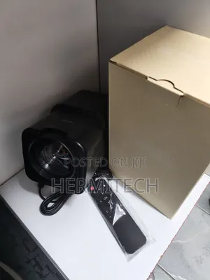 High Quality Led Light Source Use Hy320 Projector Display 200 Inches