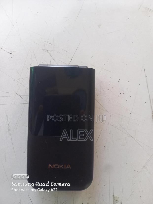 New Nokia 2720 Flip 512 GB Black - thumbnail 2
