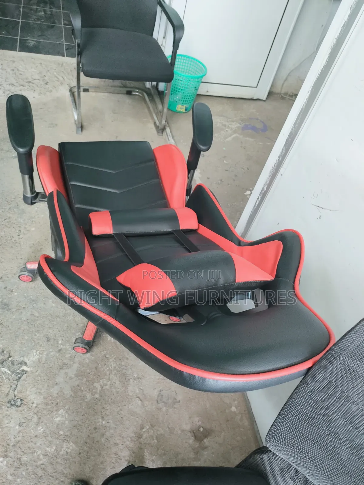 Office Furniture :Red Black Gaming Chair With Adjustable Arms