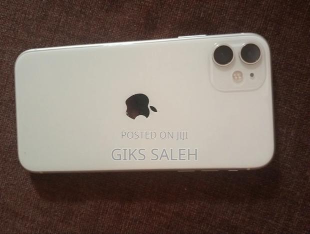 Apple iPhone 11 128 GB White
