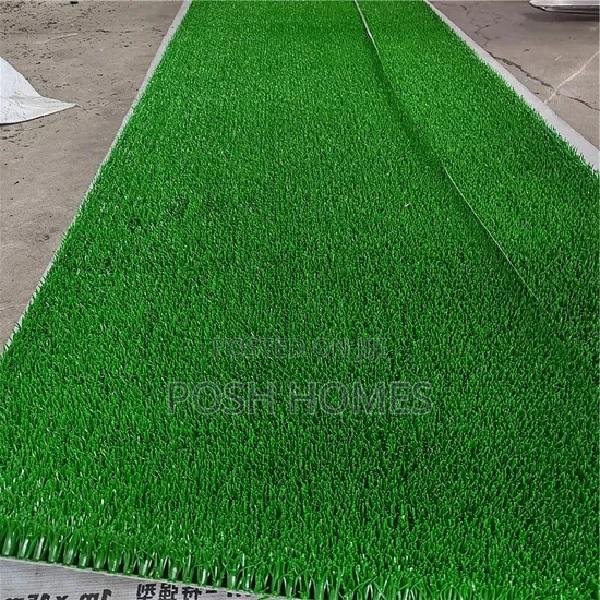 Artificial 15mm Grass Carpet - main view