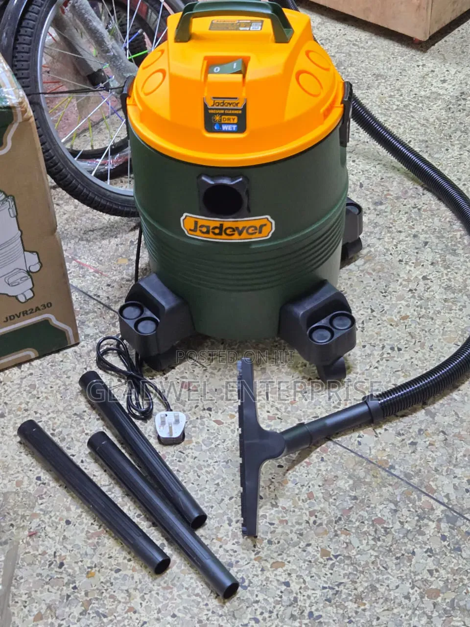 30l Jadever Electric Vacuum Cleaner