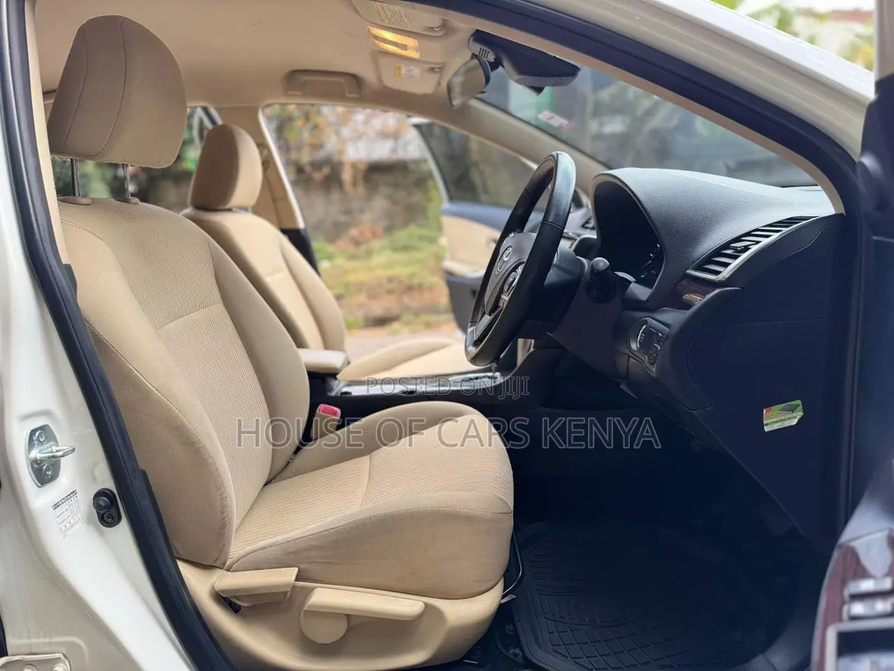 Toyota Premio 1.8 FWD 2018 White