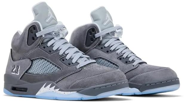 Ir Jordan 5 Wolf Grey “ Sneakers - main view