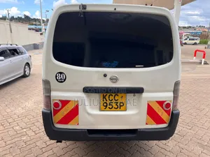 Nissan Caravan (Urvan) 2008 White
