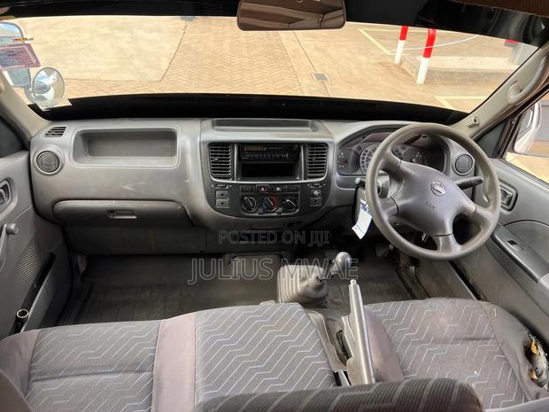 Nissan Caravan (Urvan) 2008 White - thumbnail 7