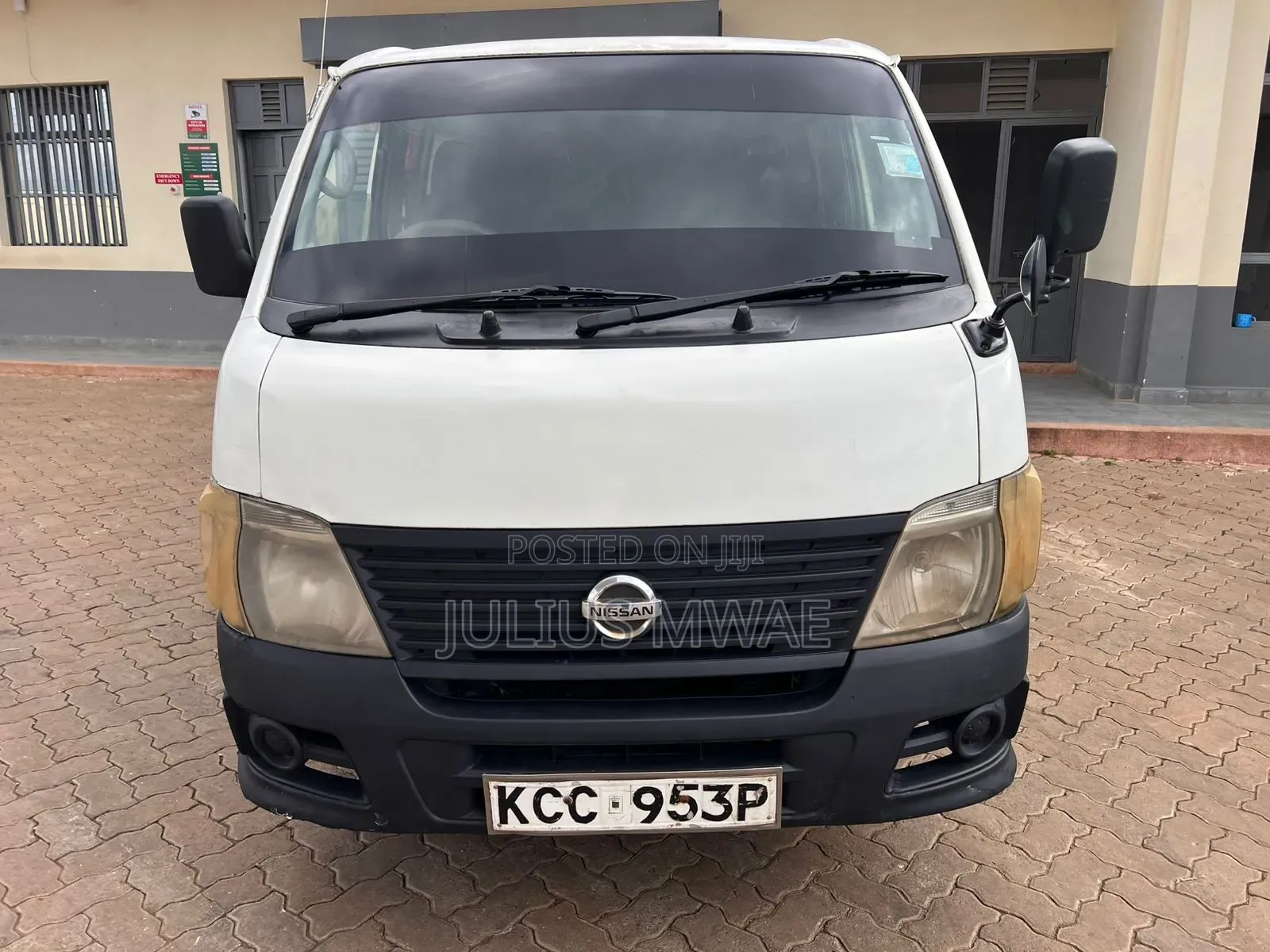 Nissan Caravan (Urvan) 2008 White