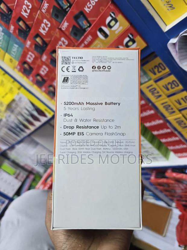 New Tecno Spark 40 Pro+ 256 GB Silver - thumbnail 2
