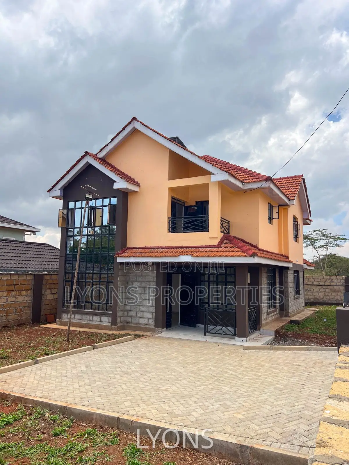 4bdrm Apartment in Rimpa for rent