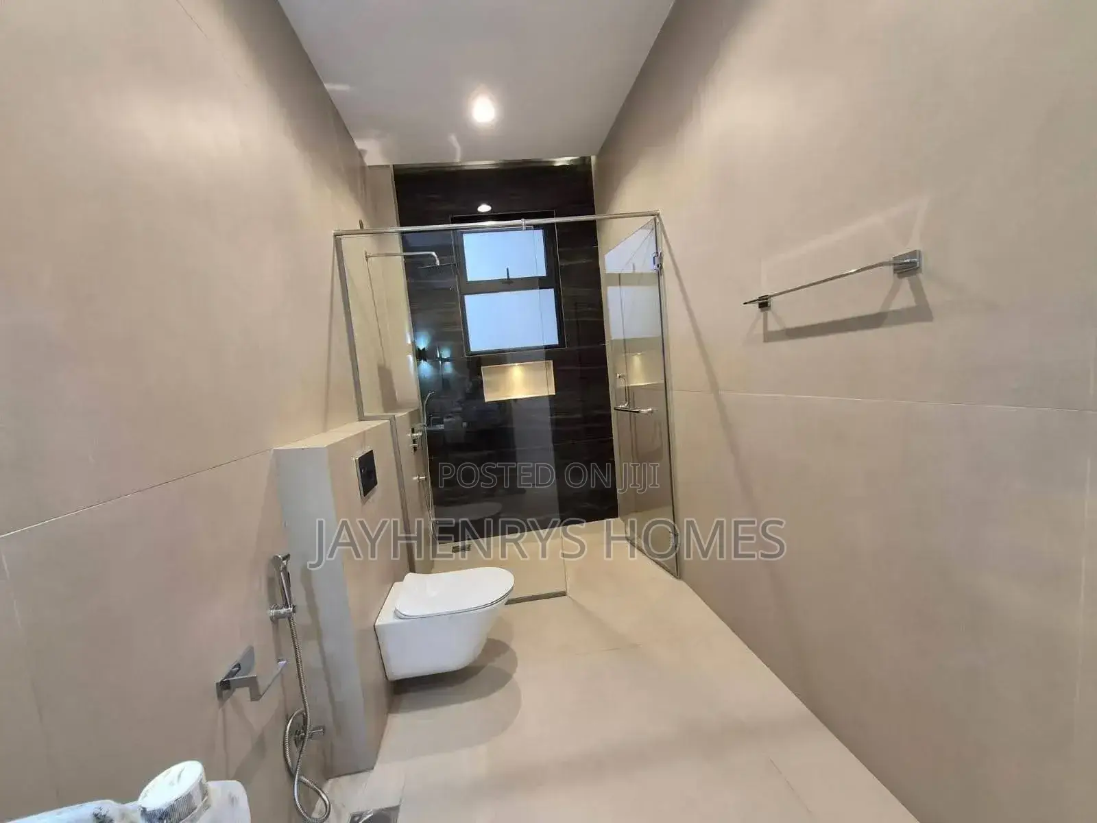 5bdrm Villa in Muthangari for rent