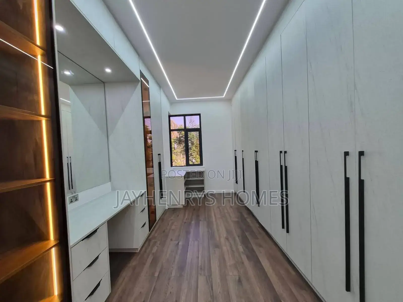5bdrm Villa in Muthangari for rent