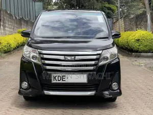 Toyota Noah 2014 Brown