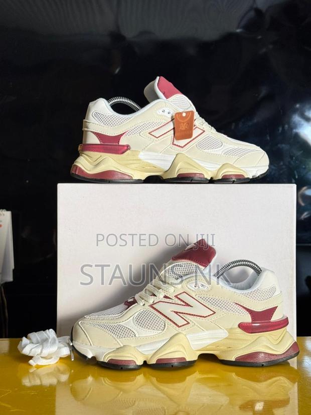Quality Trendy Sneakers