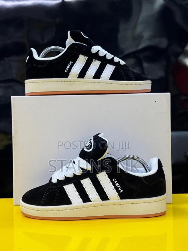 Quality Trendy Sneakers - thumbnail 4