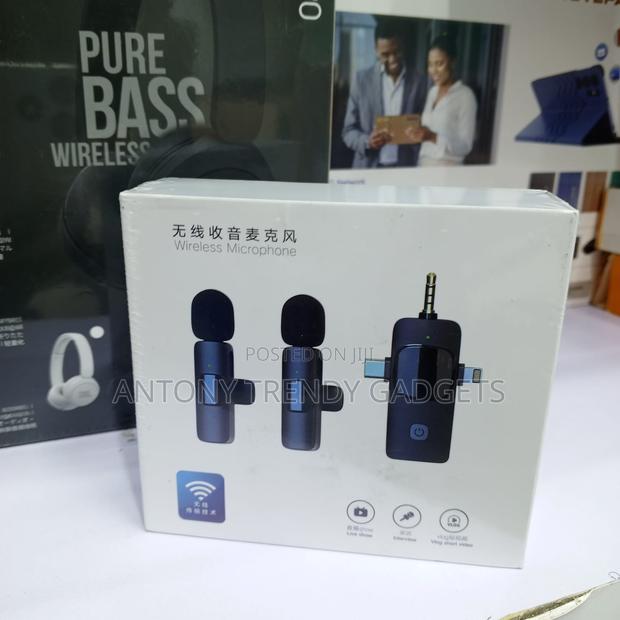 3-in-1 Wireless Lavalier Microphone Usb-C Lightning 3.5mm
