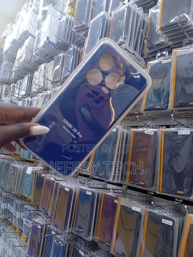 Tecno Spark 20 Pro Silicone Case. - thumbnail 2