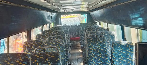 Isuzu NQR 2023 White - thumbnail 3