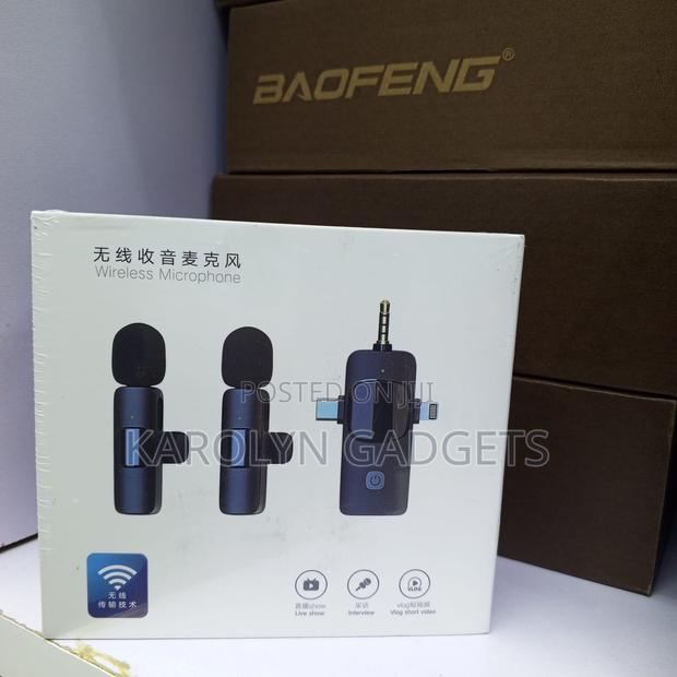 Dual Wireless Lavalier Mic 3-in-1 Usb-c Lightning 3.5mm