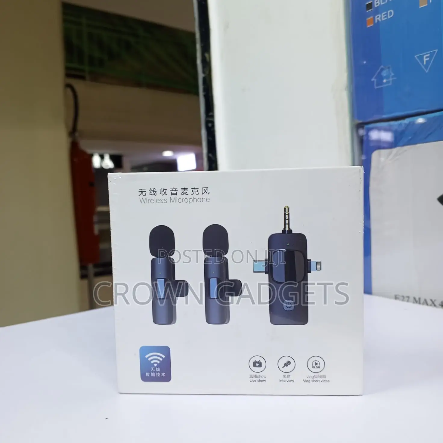 3-in-1 Wireless Lavalier Mic System Noise Reduction Vlog