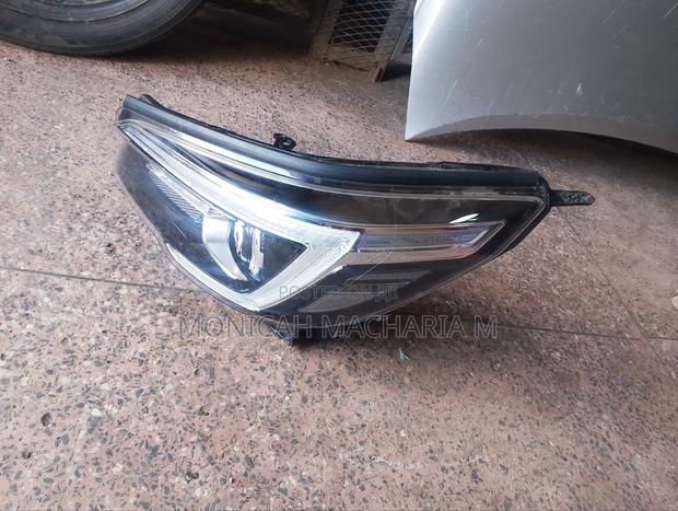 Subaru Forester Headlights - thumbnail 2
