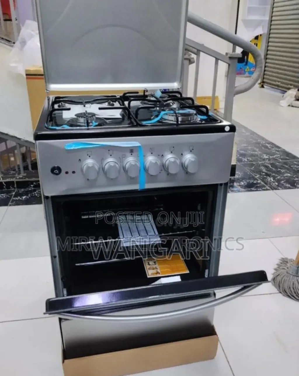 Colour Siver Von 50*50 Cooker. Standing Cooker