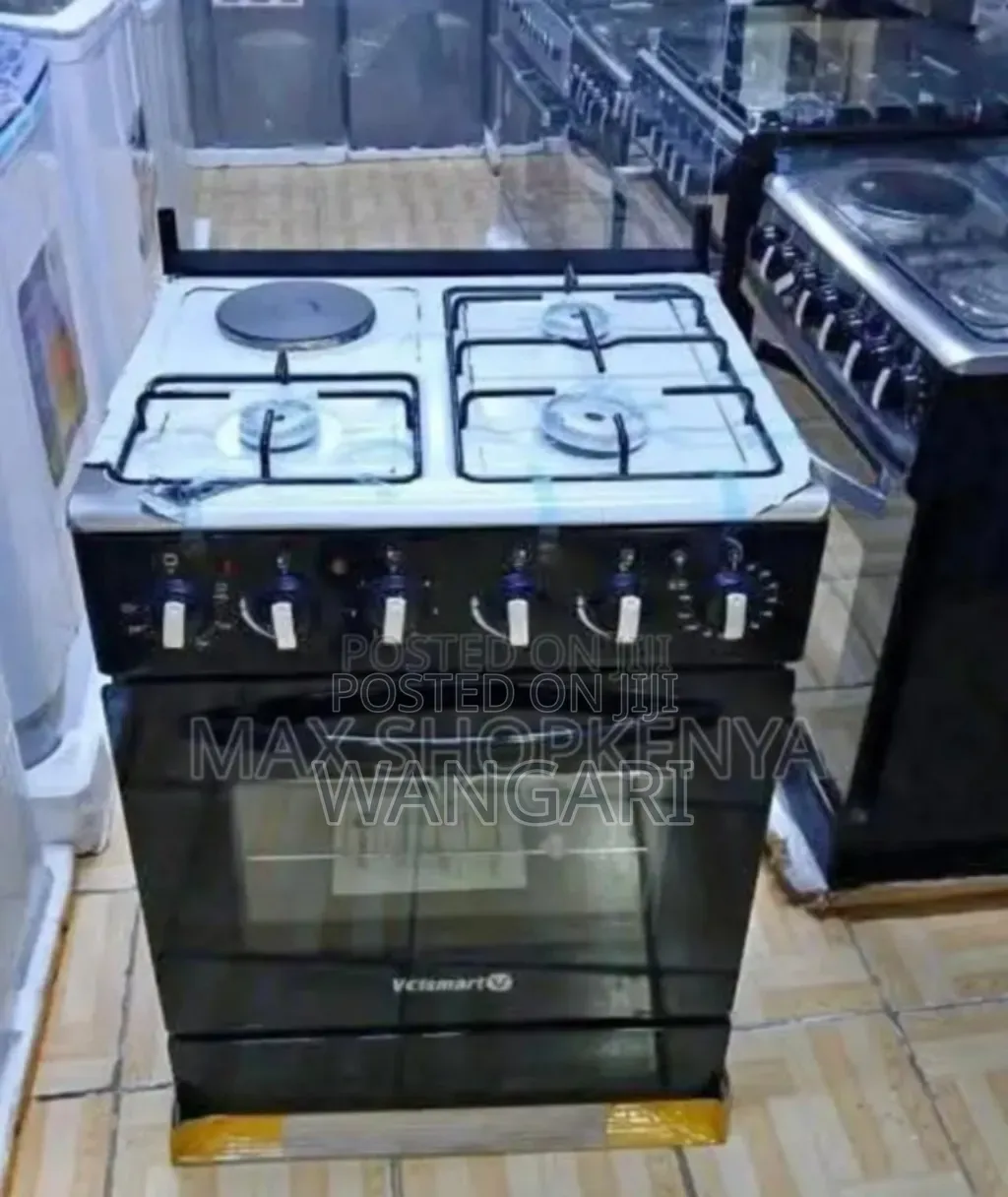 Colour Black Syinix 6*60 Cooker. 3+1