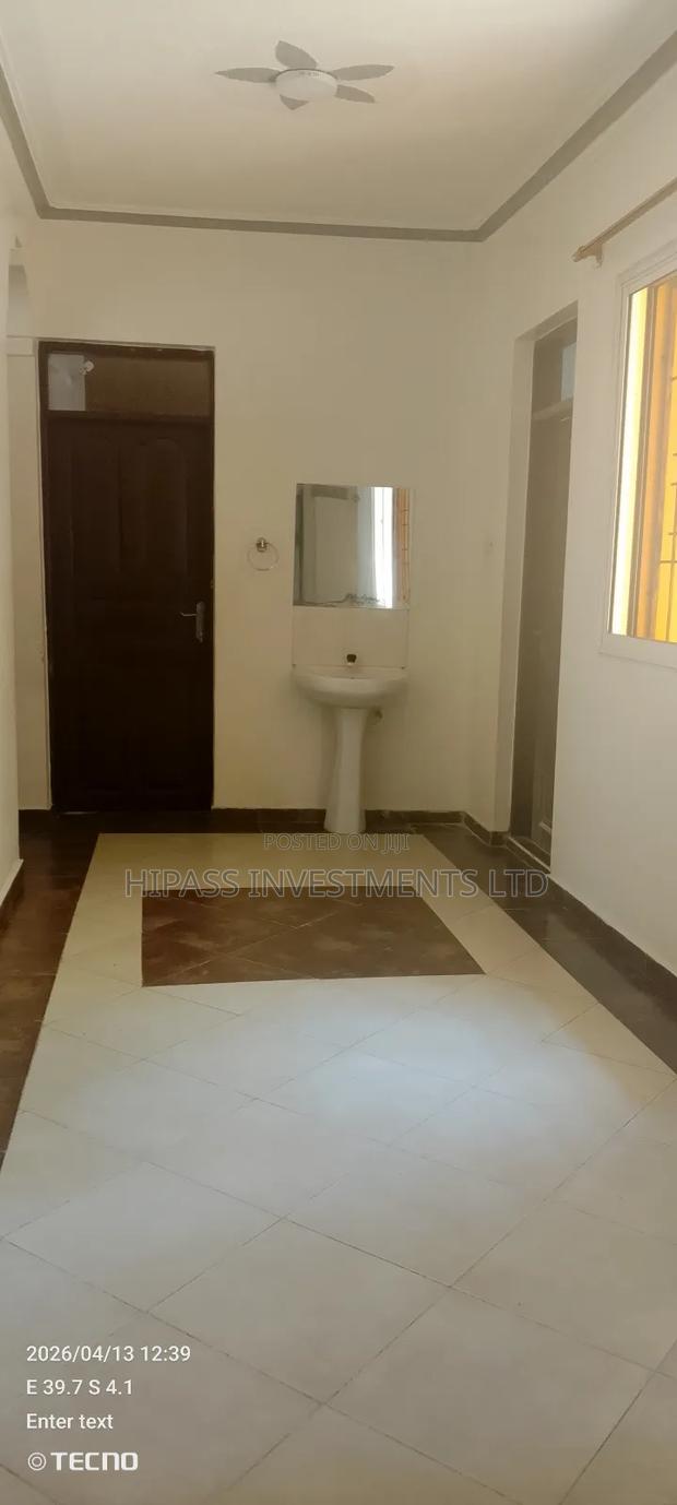 4bdrm Block of Flats in Haile Selassie Rd for rent - main view