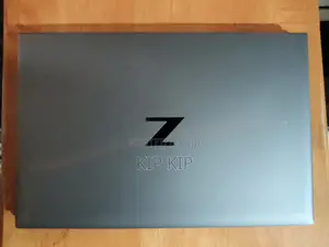 Laptop HP ZBook Firefly 14 G7 16GB Intel Core i7 SSD 256GB