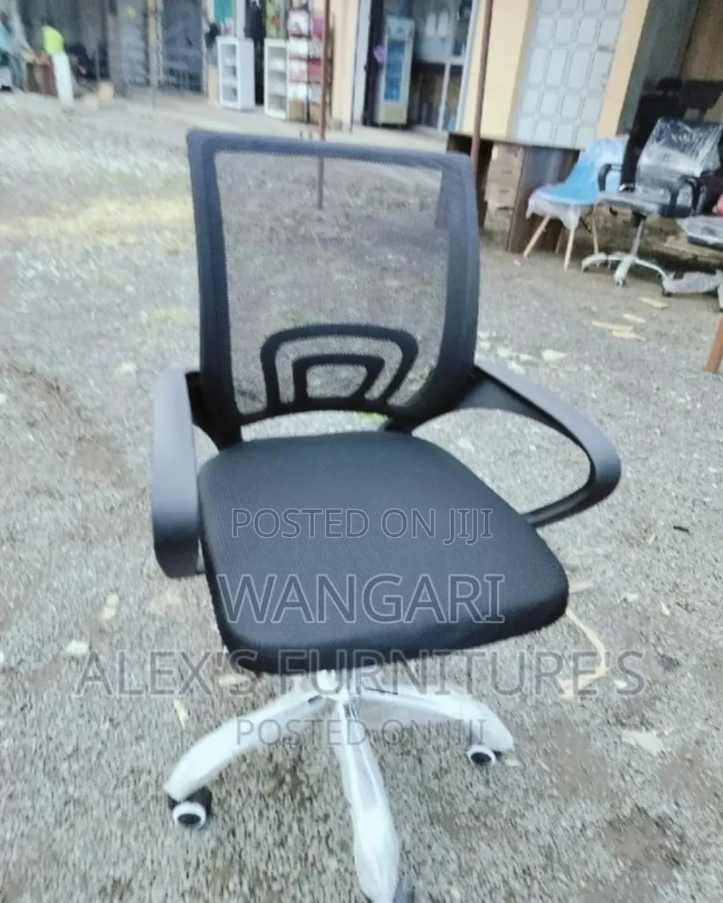 Mesh With Wheels Office Chairs.