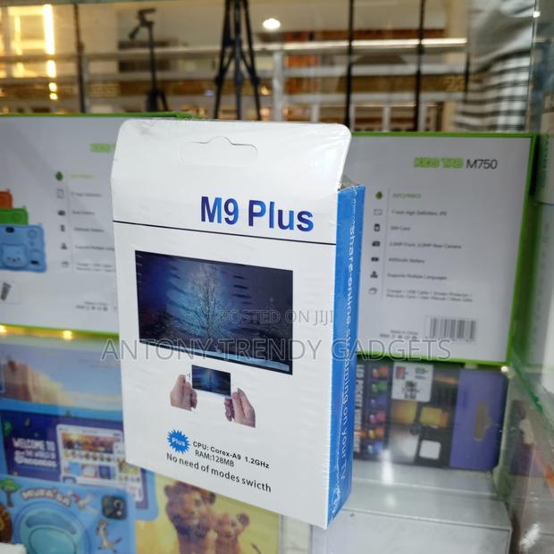 Anycast M9 Plus Display Dongle, Hdmi Wireless Display Dongle - thumbnail 4