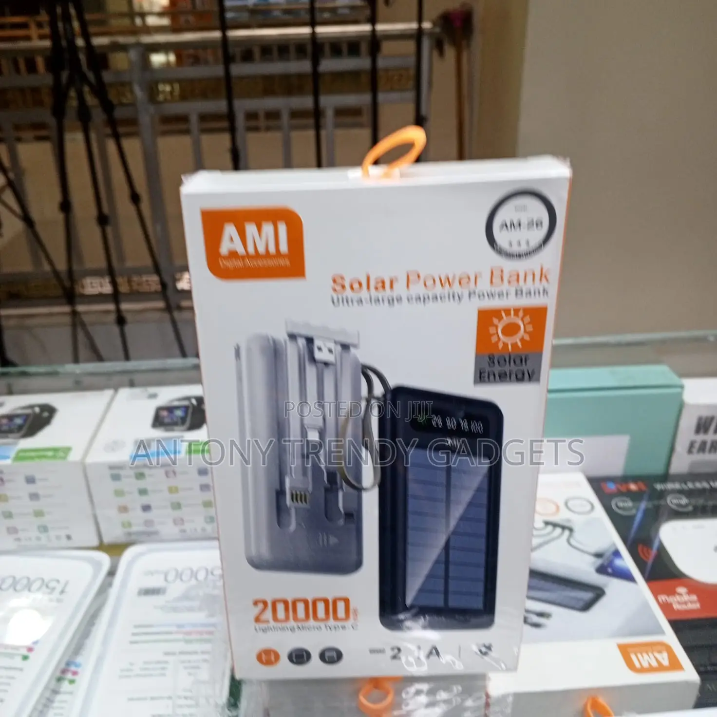 Ami Am-26 20000mah Solar Charger Type-C Micro Lightning
