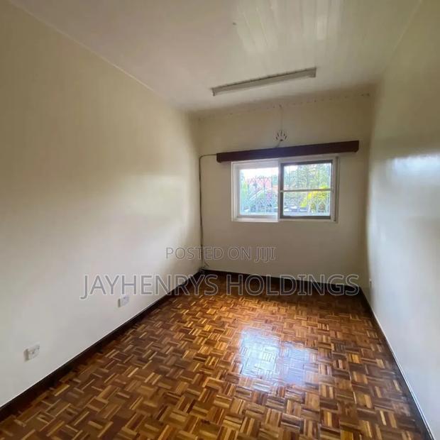 4bdrm Bungalow in Runda for rent - thumbnail 15