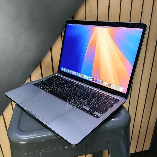 Laptop Apple MacBook Pro M1 8GB Apple M1 SSD 512GB
