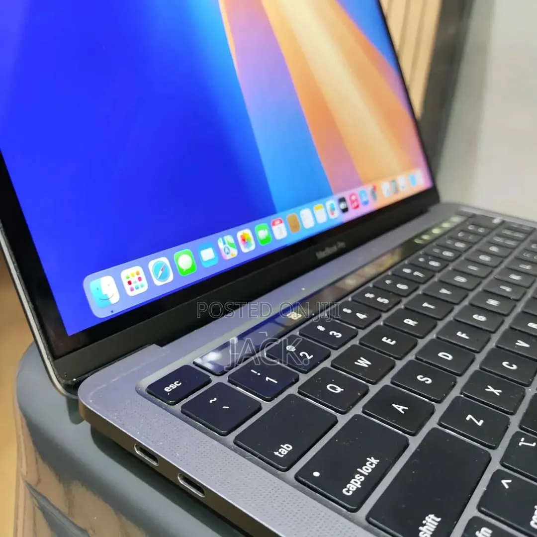 Laptop Apple MacBook Pro M1 8GB Apple M1 SSD 512GB