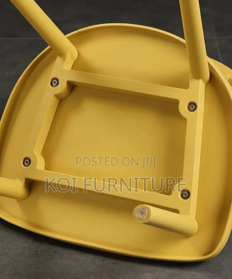 Dining Chairs; Plastic Armless Events Outdoor Dining Chairs