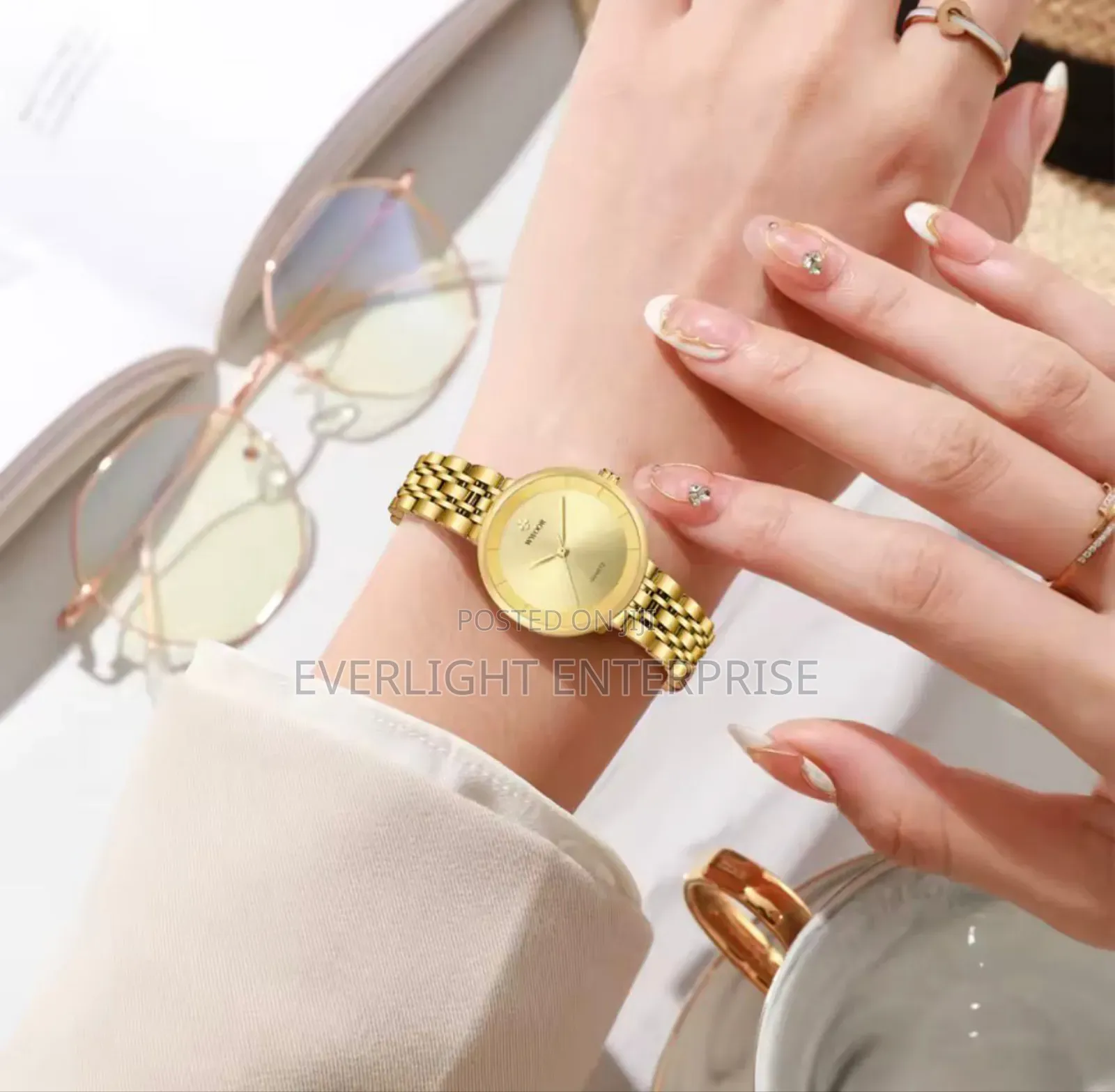 Wwoor Ladies Watch