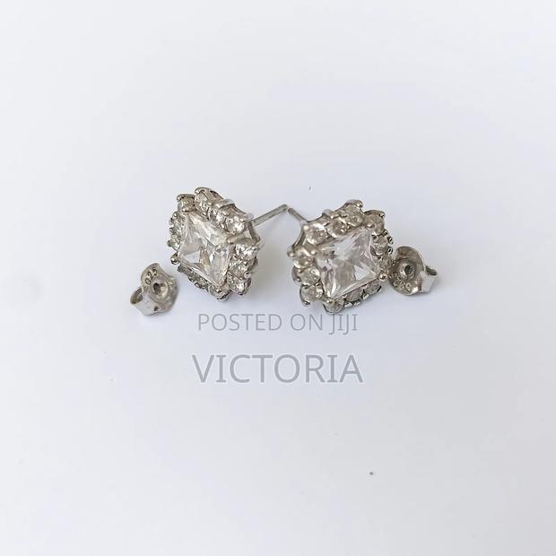 Elegant Silver Crystal Earrings - thumbnail 4