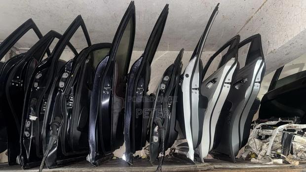 Harrier 2018 Doors